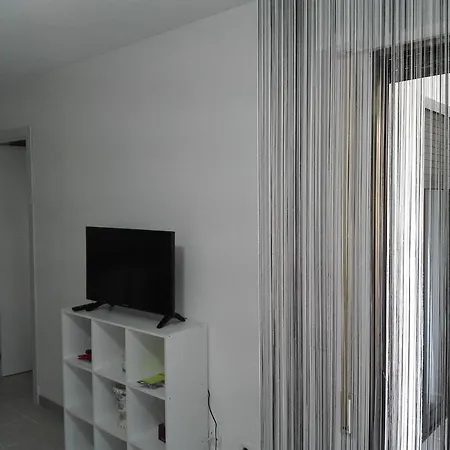 Insignia Apartment *